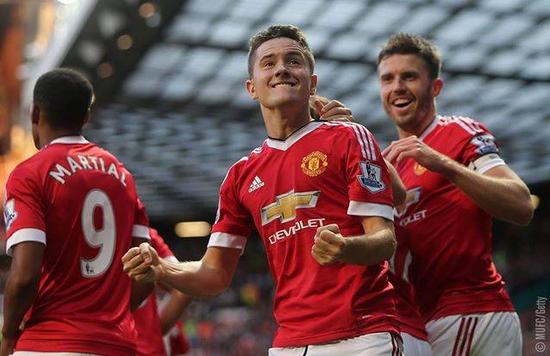 支付过高的 支付过高的