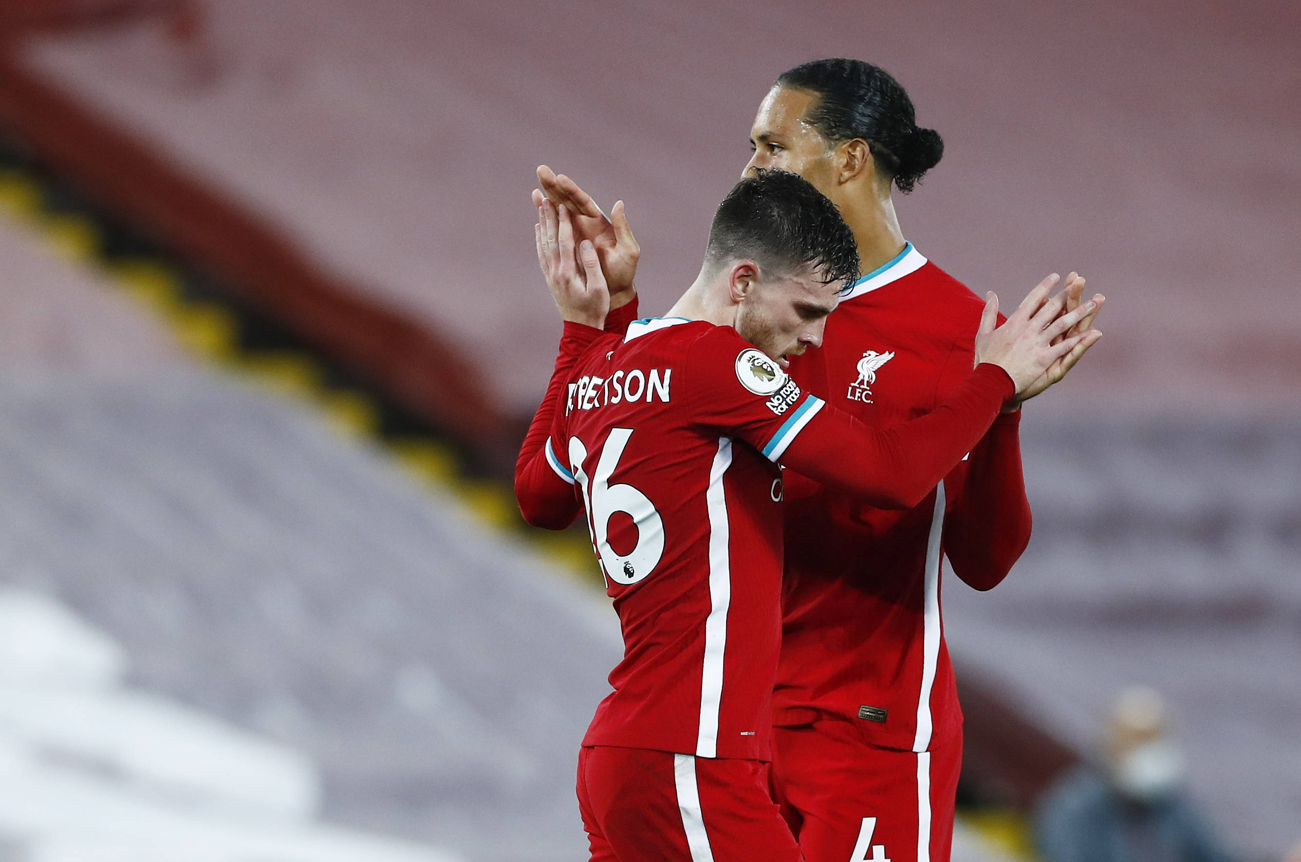 不少球员成 不少球员成