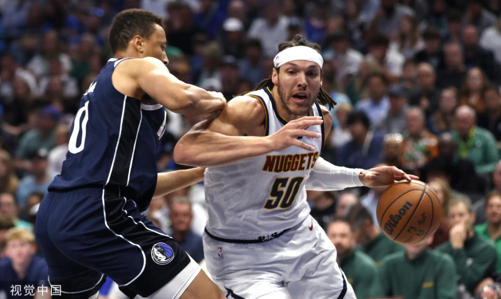 约基奇的碰 约基奇的碰